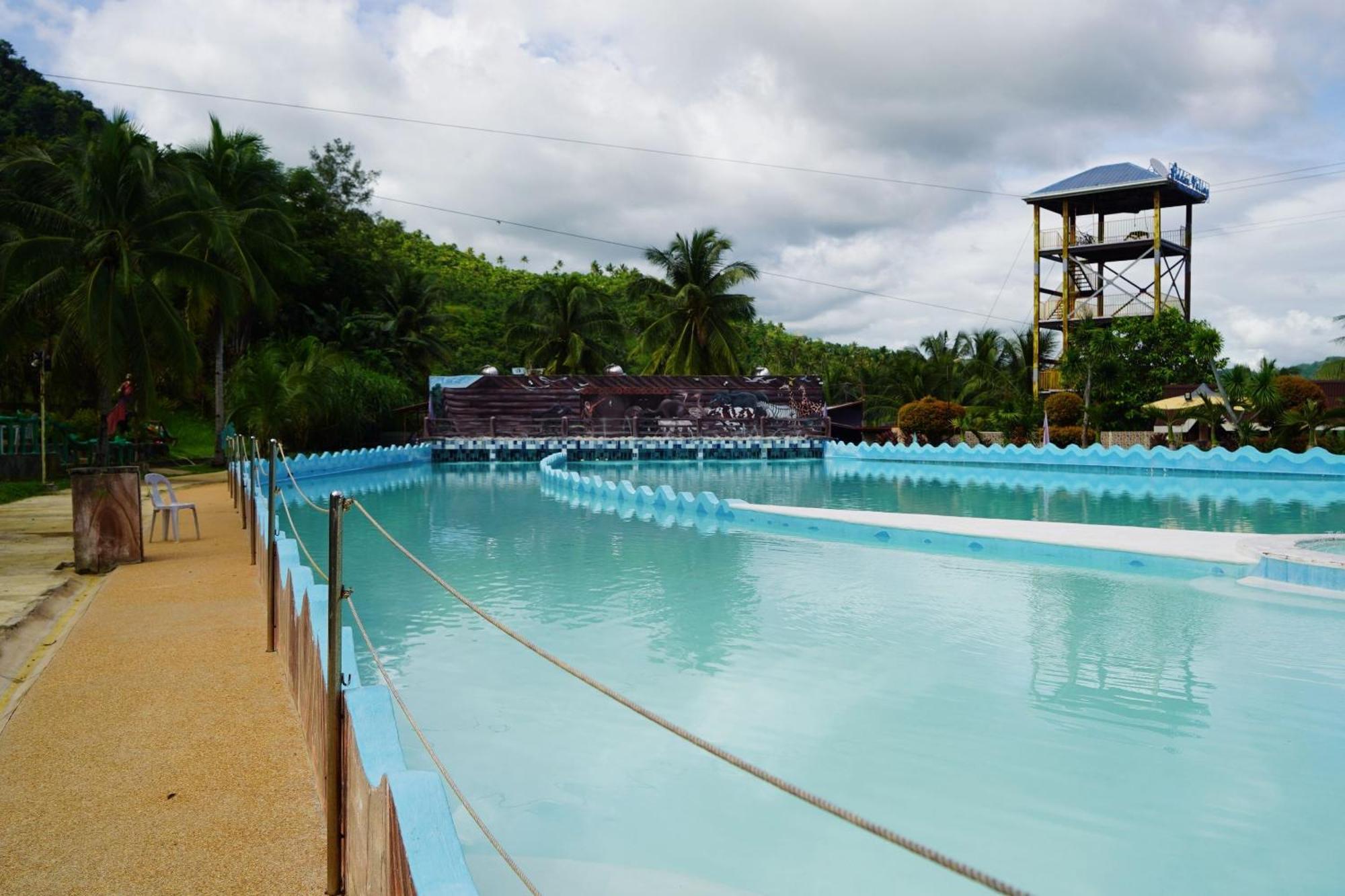 Hidden Valley Mountain And Wavepool Resort Pinamungahan Εξωτερικό φωτογραφία